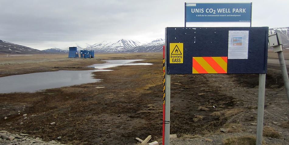 Warntafeln machen es deutlich, hier entsteht das CO2 Lager.